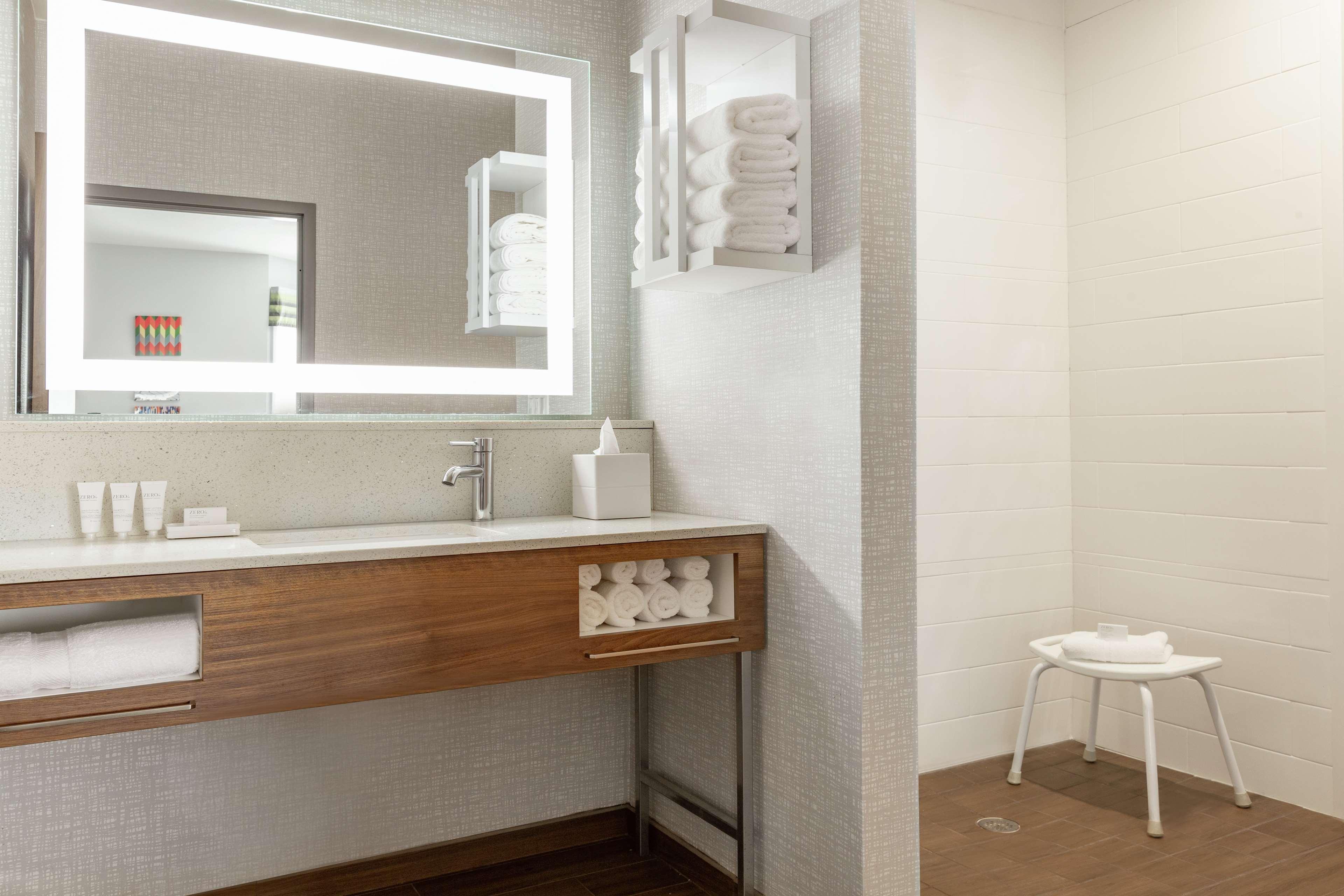 Hampton Inn & Suites Houston-Cypress Station Westfield Eksteriør billede