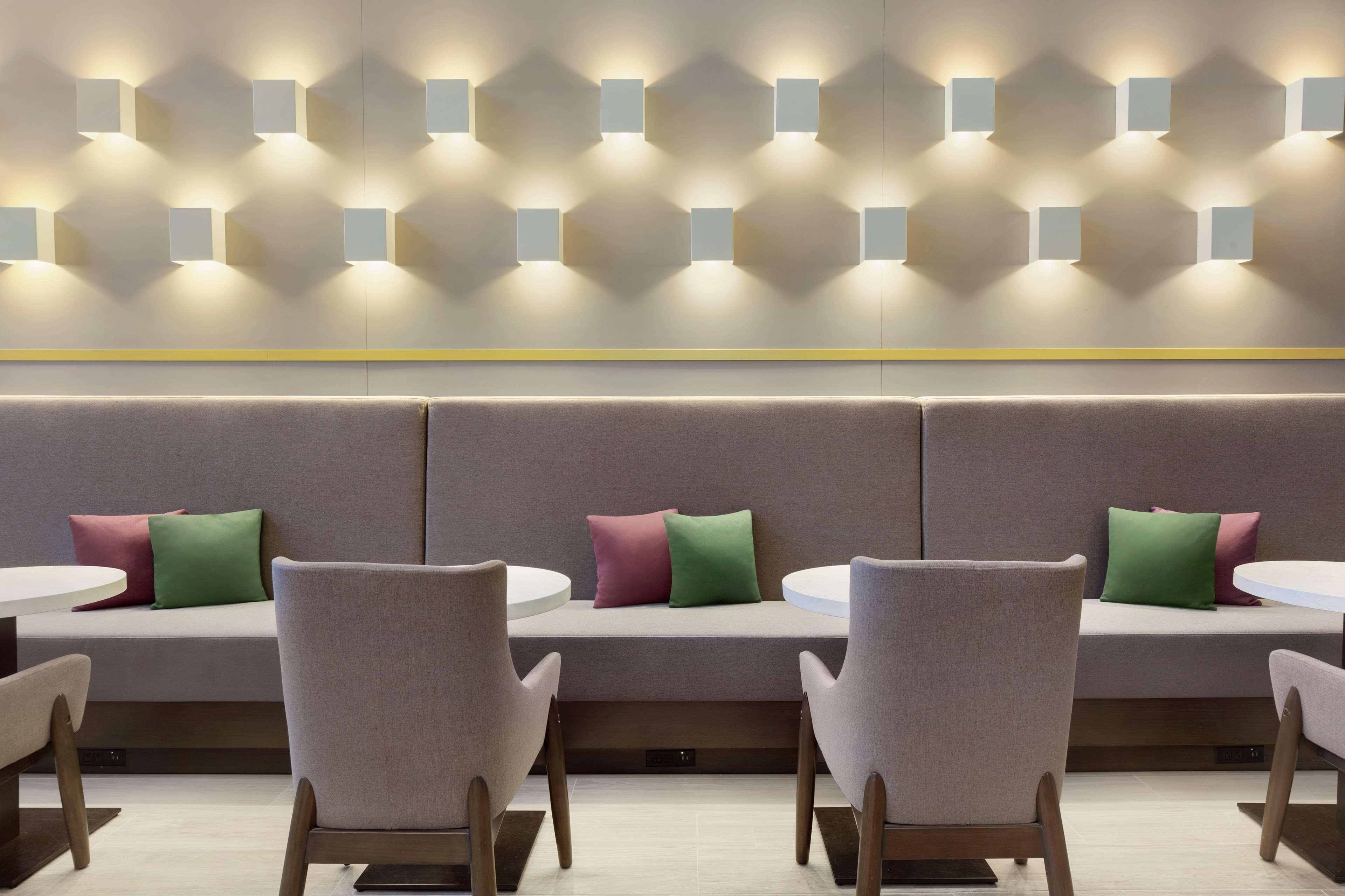 Hampton Inn & Suites Houston-Cypress Station Westfield Eksteriør billede