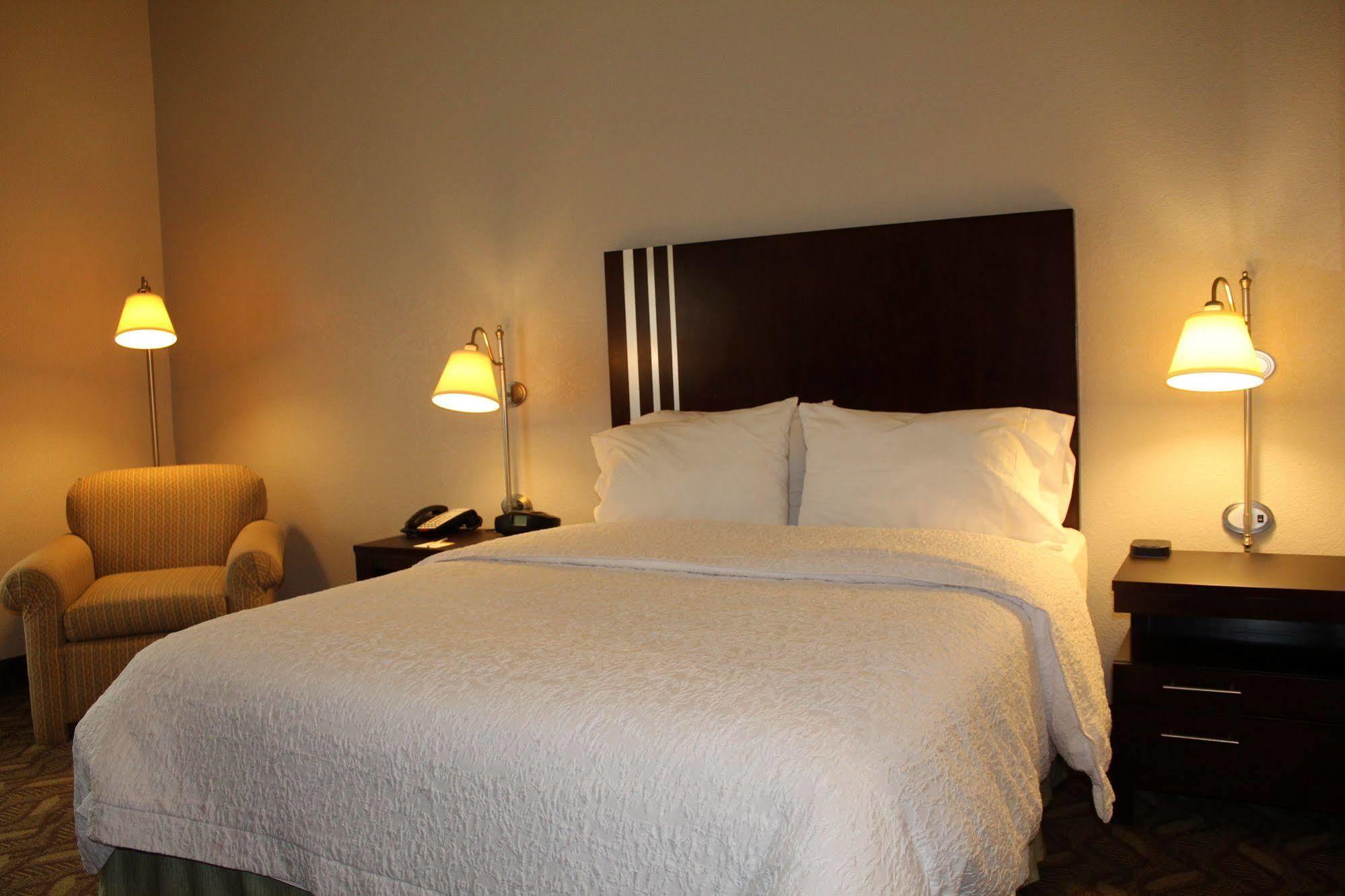 Hampton Inn & Suites Houston-Cypress Station Westfield Eksteriør billede